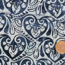 Batik Lys sur fond bleu marine 9402