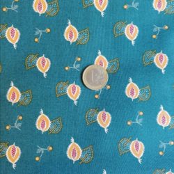 Plumes oranges sur fond bleu 2427