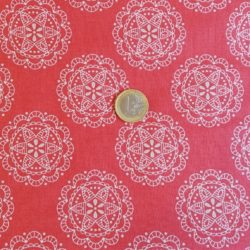 Mandala sur fond vieux rouge 3653