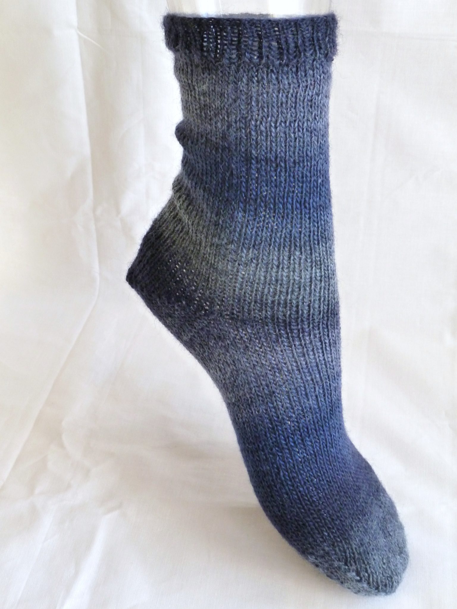 Explications pour tricoter des chaussettes en 4 fils