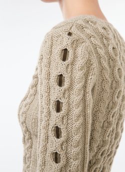 Pull à torsades en Sport – Image 3