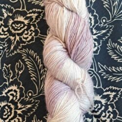 Echeveau de Laine à chaussettes Laine/soie lilas
