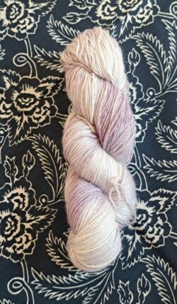 Echeveau de Laine à chaussettes Laine/soie lilas