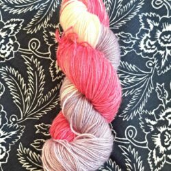 Echeveau de Laine à chaussettes Laine/soie lilas rose blanc