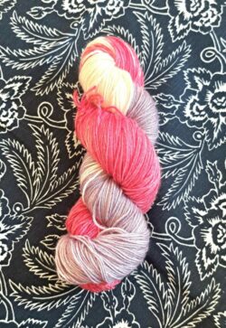 Echeveau de Laine à chaussettes Laine/soie lilas rose blanc
